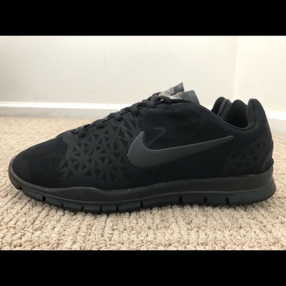Nike free tr fit 3 Black lady’s sz 9.5 Nike free tr fit 3 Black lady’s sz 9.5